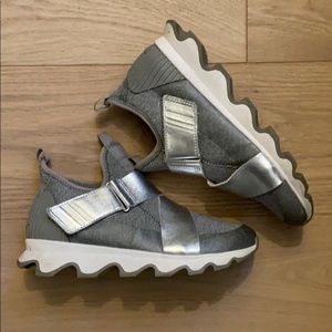 SOREL Kinetic Sneakers